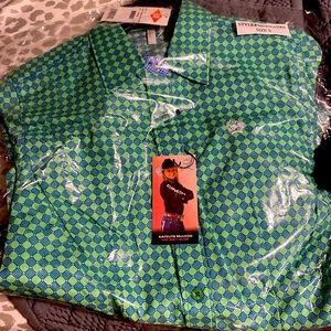 Ladies western cinch shirt button up. Size small